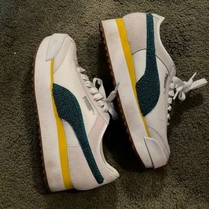 Fabulous Platform Puma Sneakers